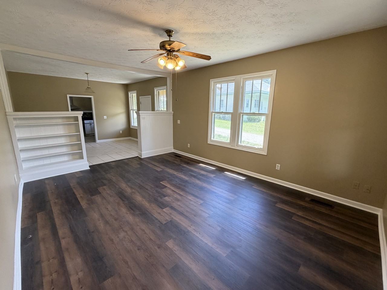 1700 21st St - Photo 2 of 13