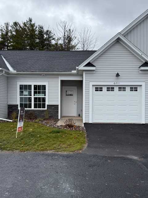 6217 Blossom Ridge Cir