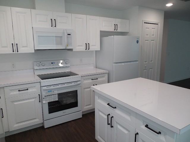 10311 Usher St - Photo 4 of 19