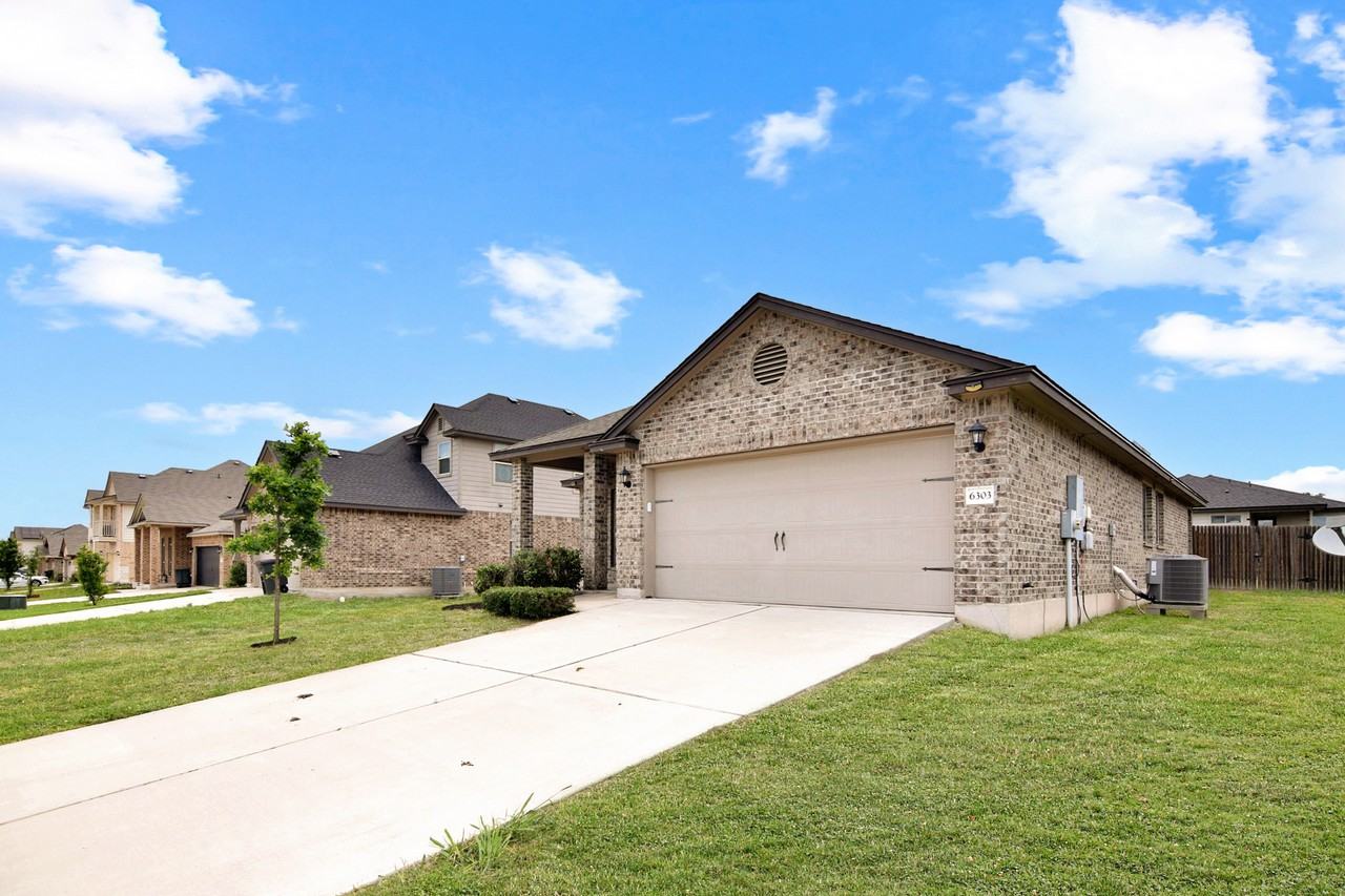 6303 Cool Creek Dr - Photo 2 of 20