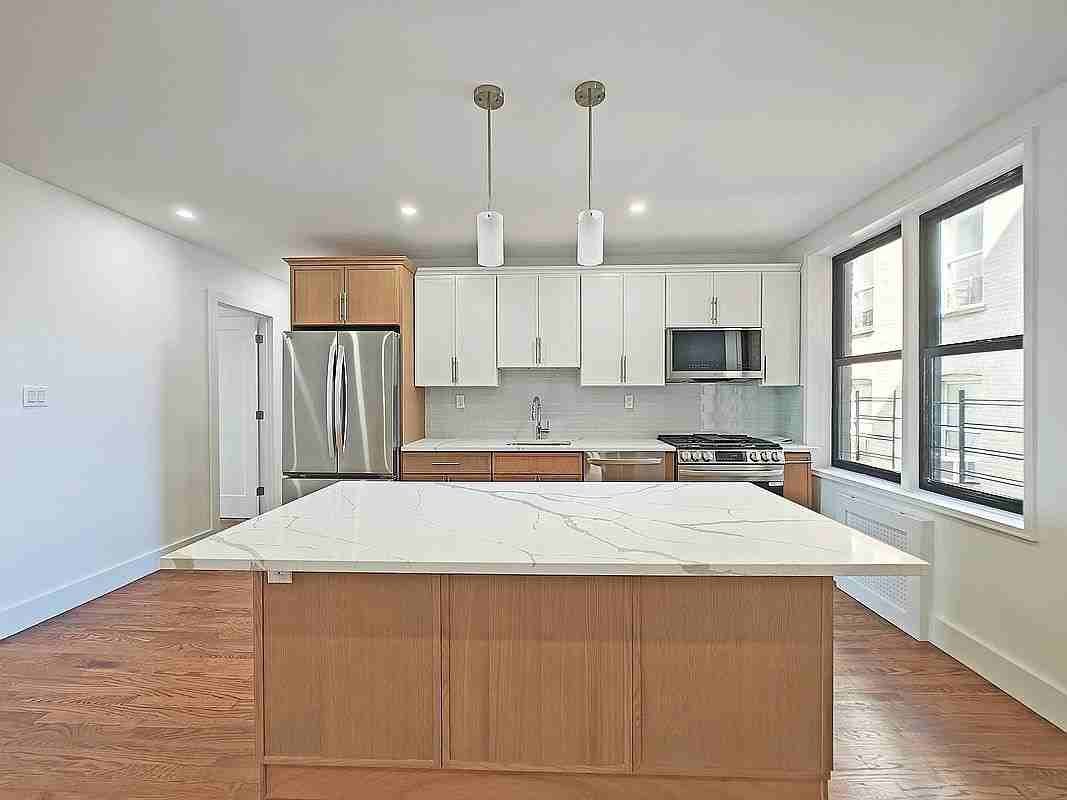 2781 Ocean Ave #4K - Photo 2 of 11