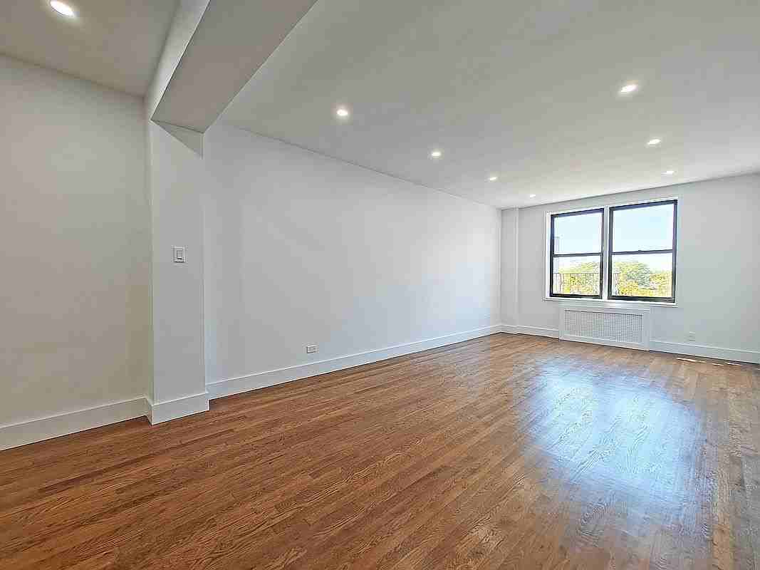 2781 Ocean Ave #4K - Photo 5 of 11