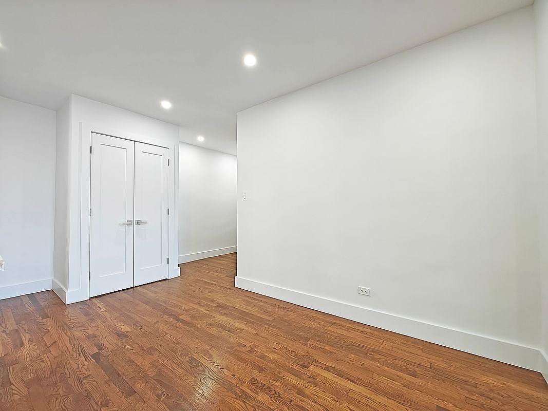 2781 Ocean Ave #4K - Photo 6 of 11