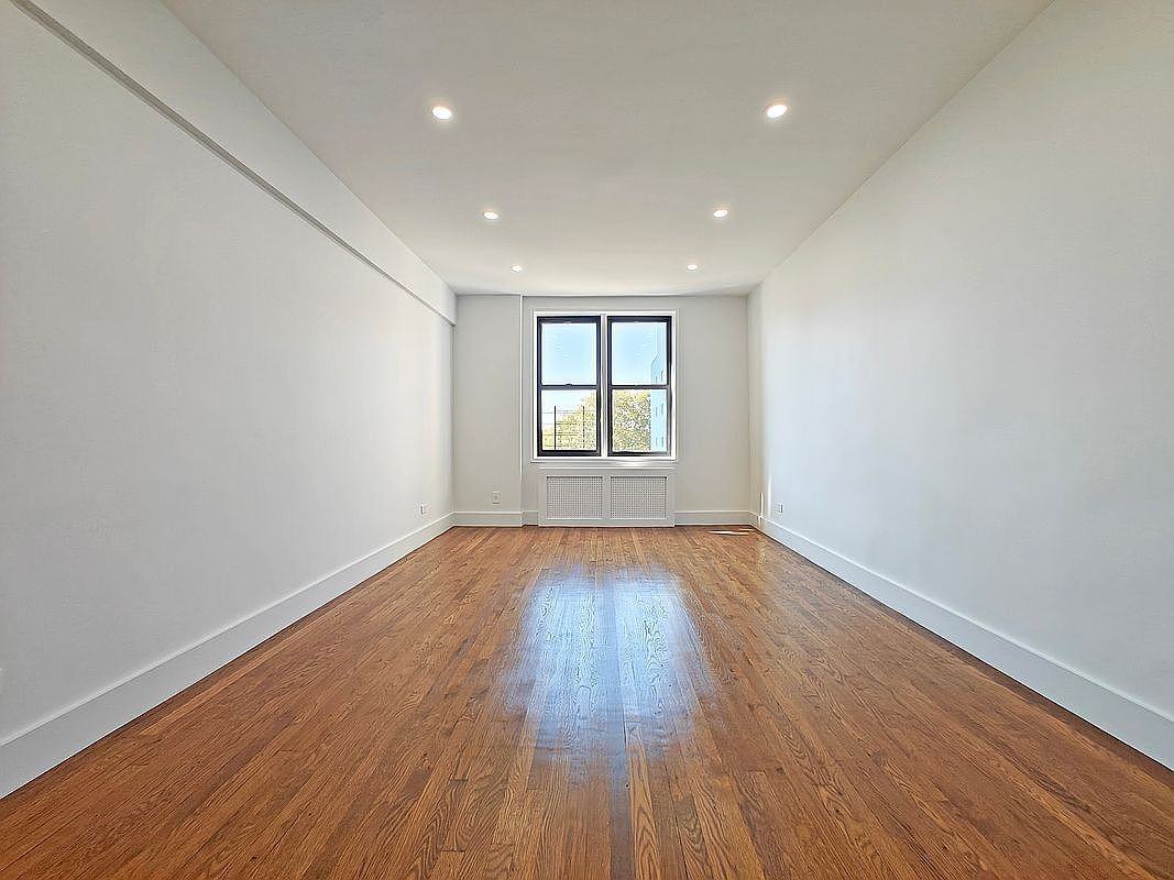 2781 Ocean Ave #4K - Photo 7 of 11