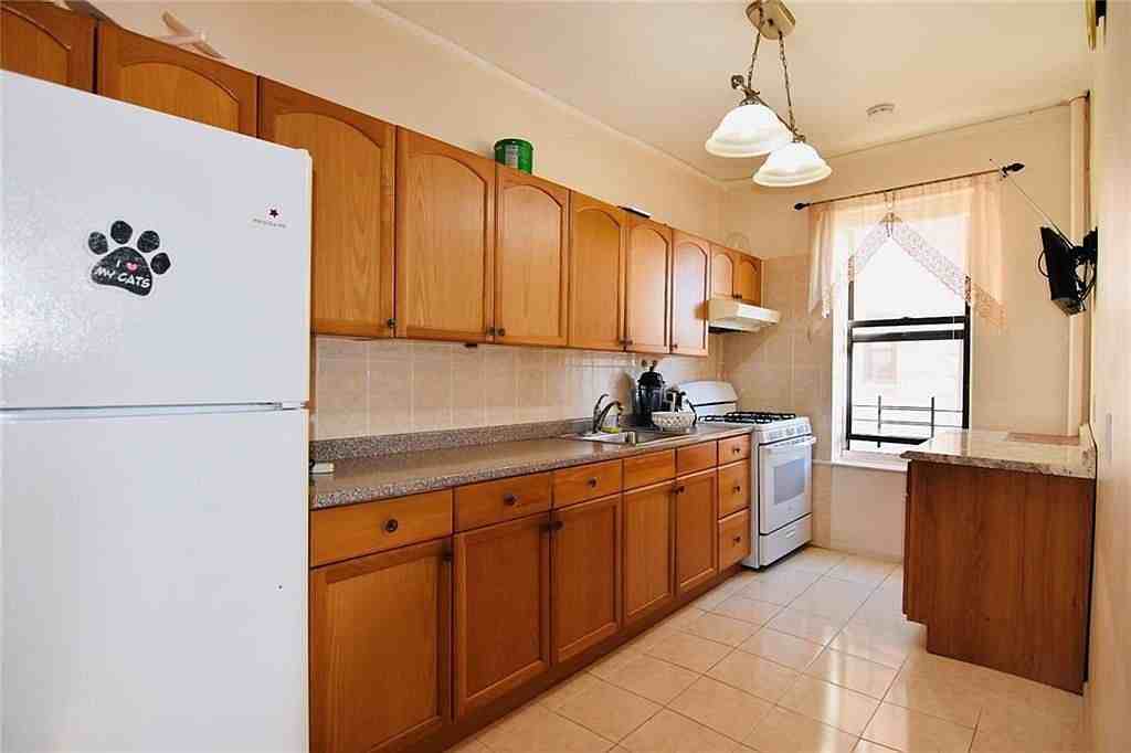 2940 Ocean Ave #A9 - Photo 4 of 9