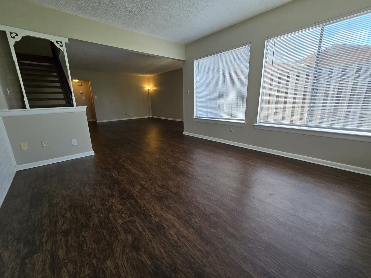 4828 Huron Dr - Photo 6 of 21