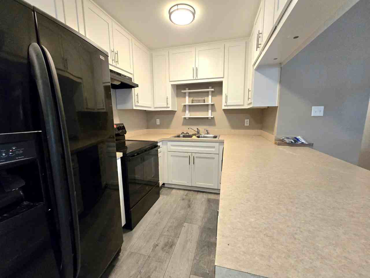 807 Blue Springs Dr - Photo 3 of 10