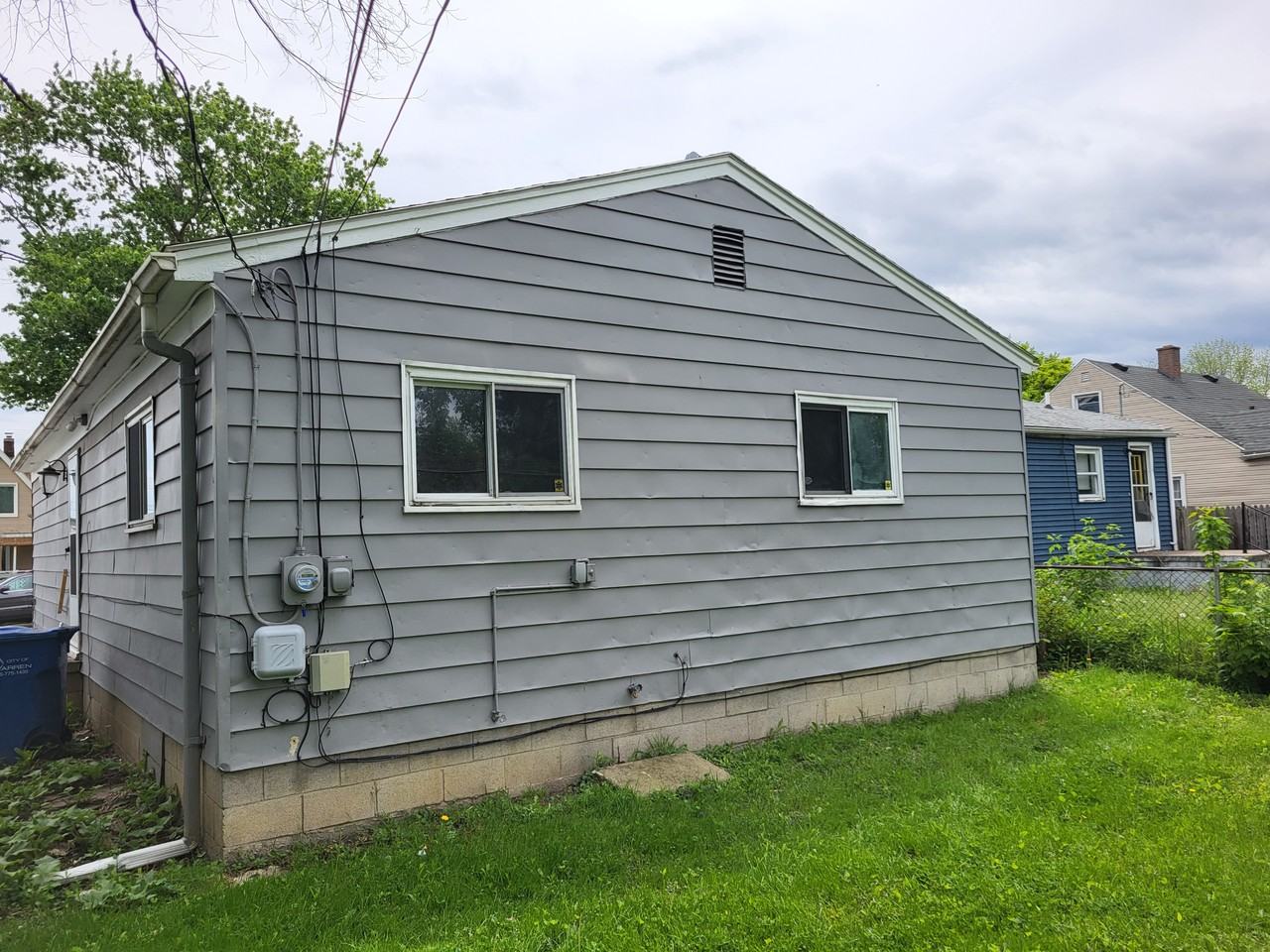 8509 Paige Ave - Photo 4 of 13