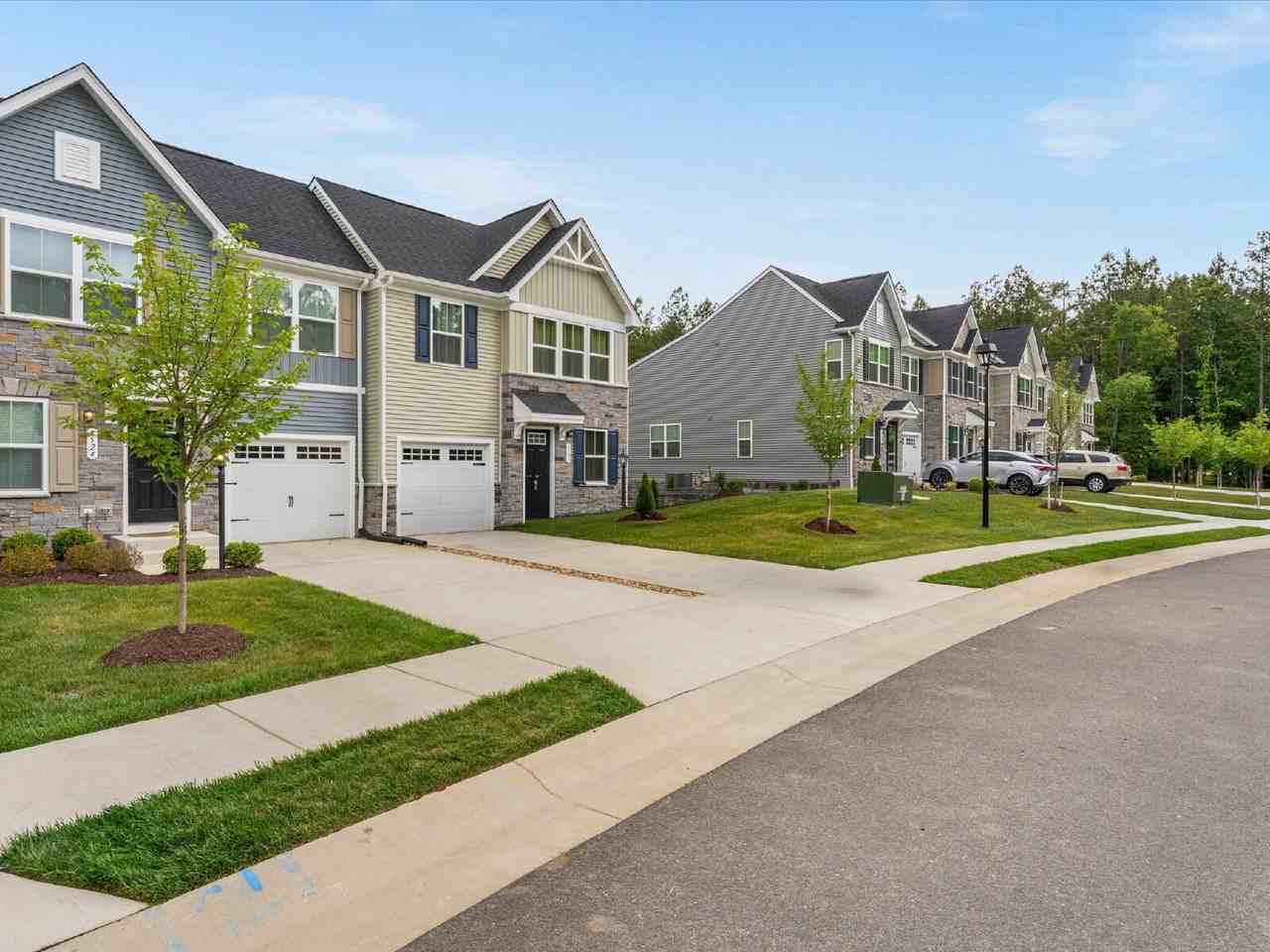 6524 Carters Walk Ln - Photo 4 of 50