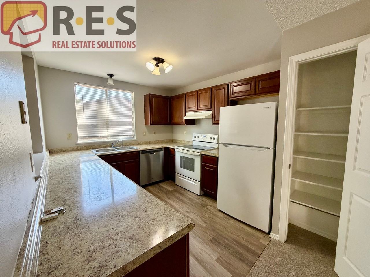 8460 Prairie Clover Way - Photo 3 of 18
