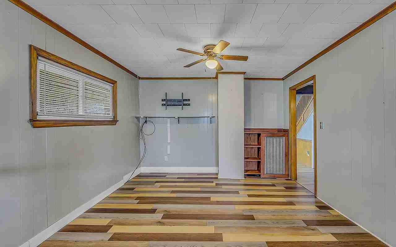 753 Dunmore St - Photo 3 of 13