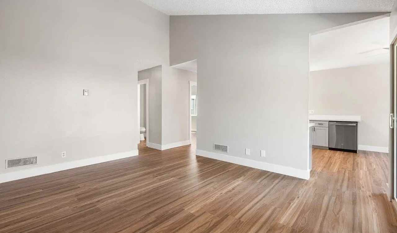 5473 Adobe Falls Rd - Photo 7 of 22
