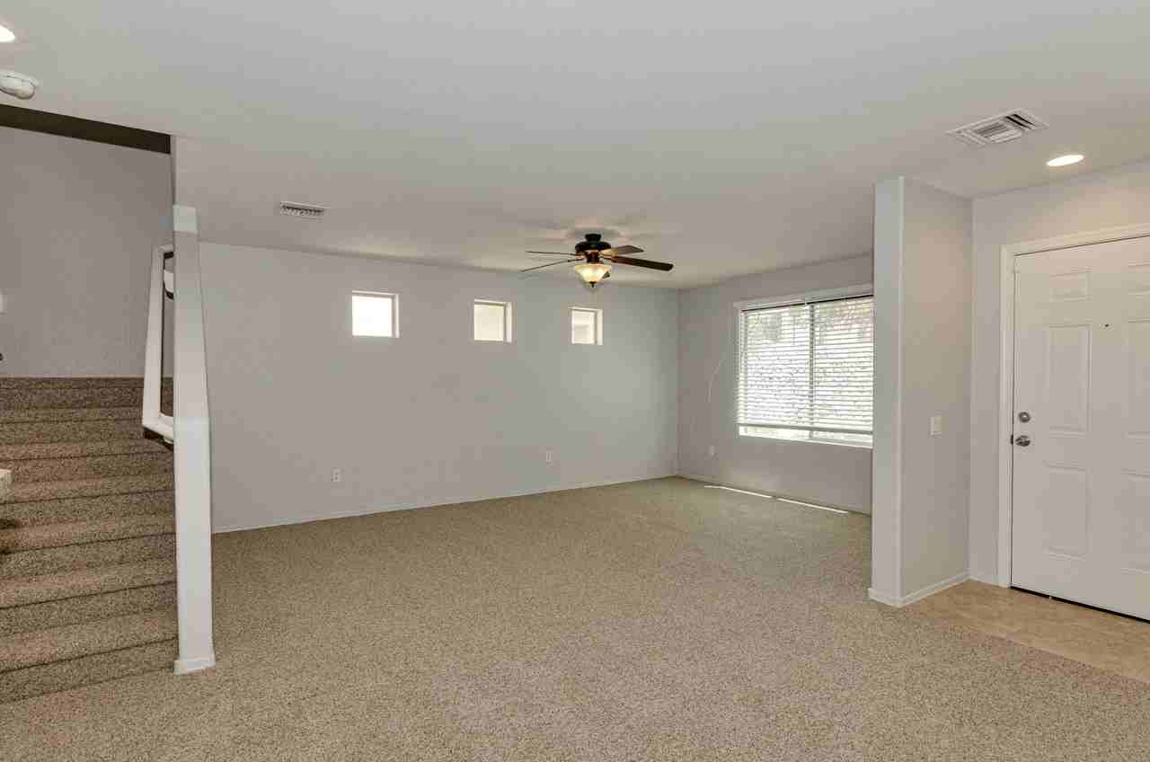 10552 E Pleasant Pasture Dr - Photo 7 of 25