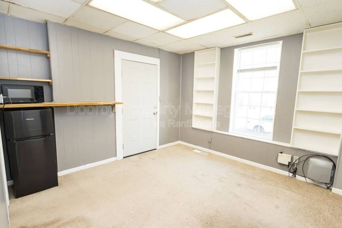 1202 Duncan Ave #1 - Photo 3 of 6