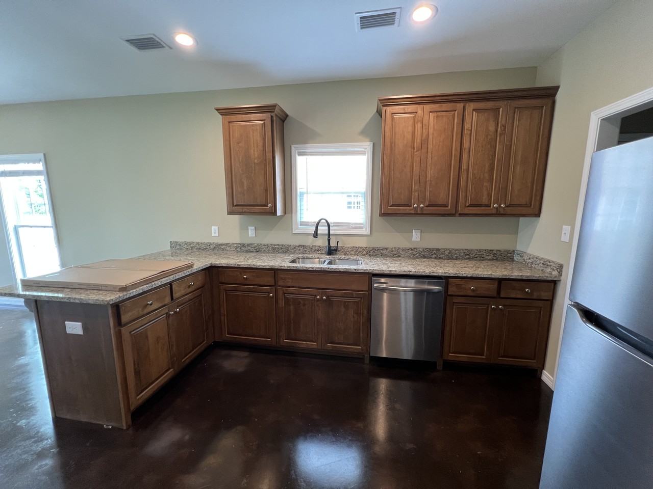 33228B Stables Dr - Photo 6 of 14