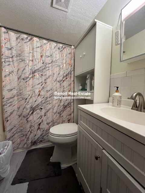 Massachusetts Ave #81 - Photo 5 of 20