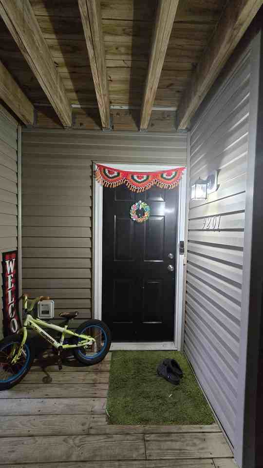 9201 Spring Creek Ln #9201 - Photo 2 of 24
