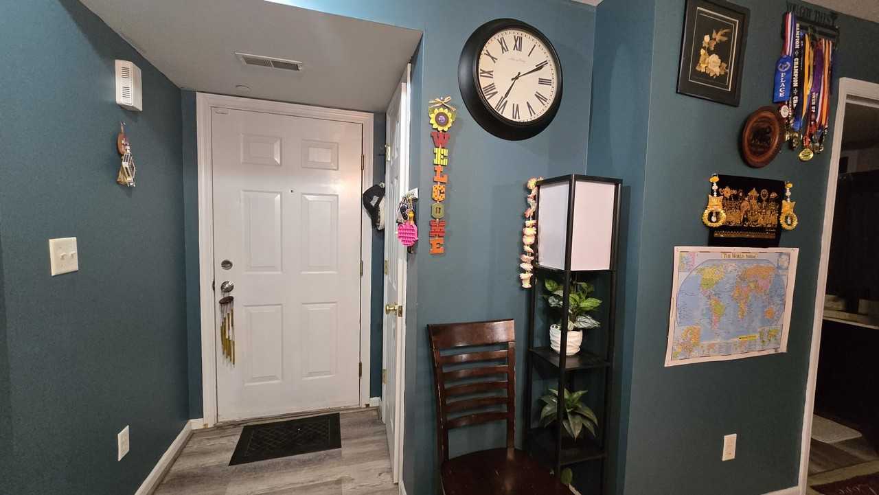 9201 Spring Creek Ln #9201 - Photo 4 of 24