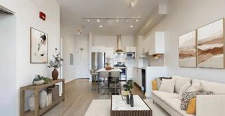 1496 Queen St W - Photo 1 of 1