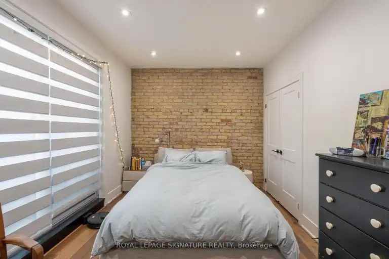 2090 Dundas St W #1A - Photo 2 of 13