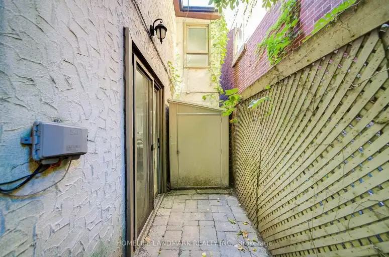 237 Ontario St - Photo 3 of 15