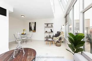 222 The Esplanade #913 - Photo 1 of 1