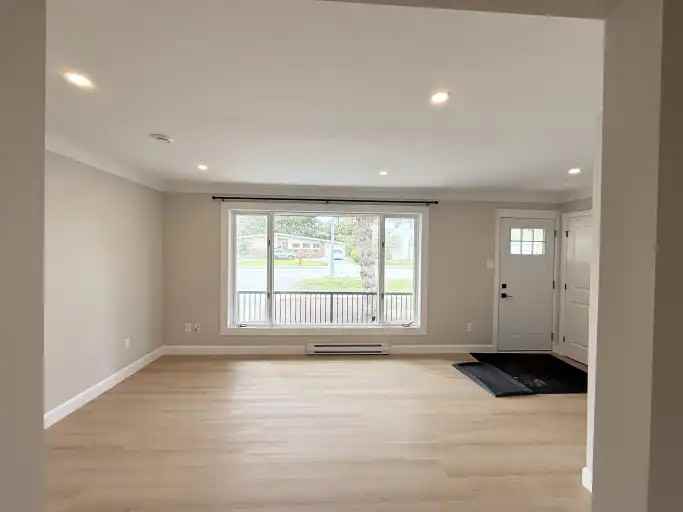 676 Collins Bay Rd #1 - Photo 5 of 18