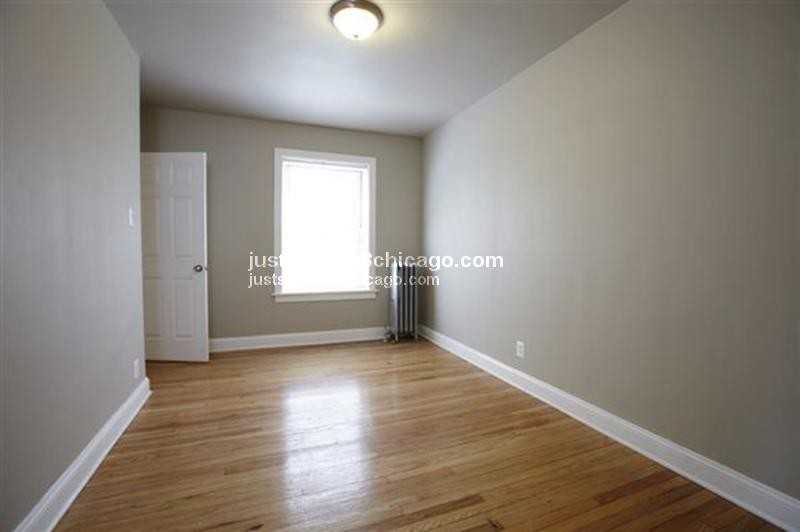 10519 S Michigan Ave #A - Photo 4 of 6