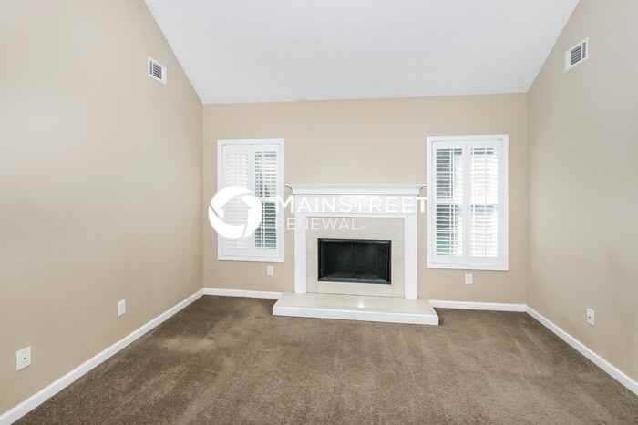50 Spring Valley Trce - Photo 2 of 15