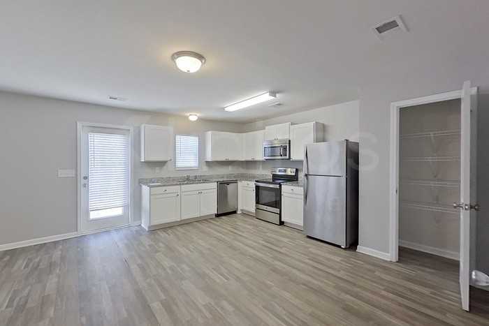 262 Christopher Street Ext - Photo 7 of 27