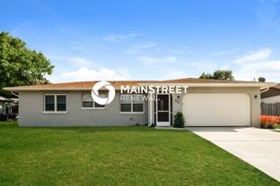 916 Se 18th St - Photo 1 of 1