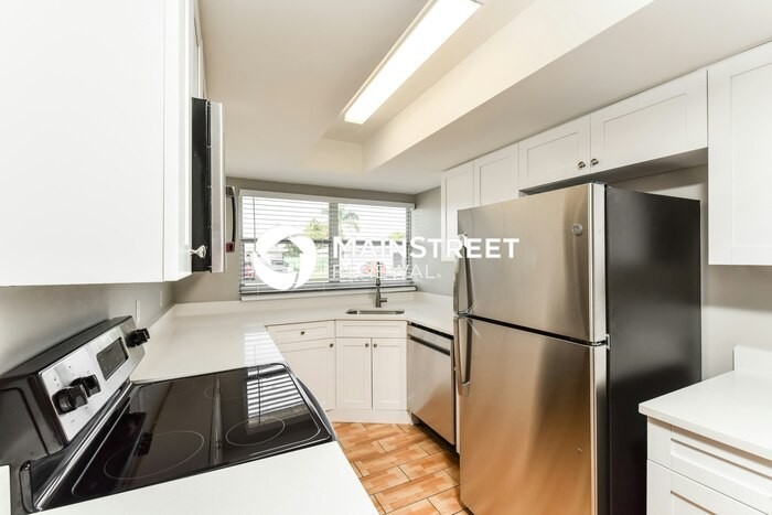 916 Se 18th St - Photo 7 of 16