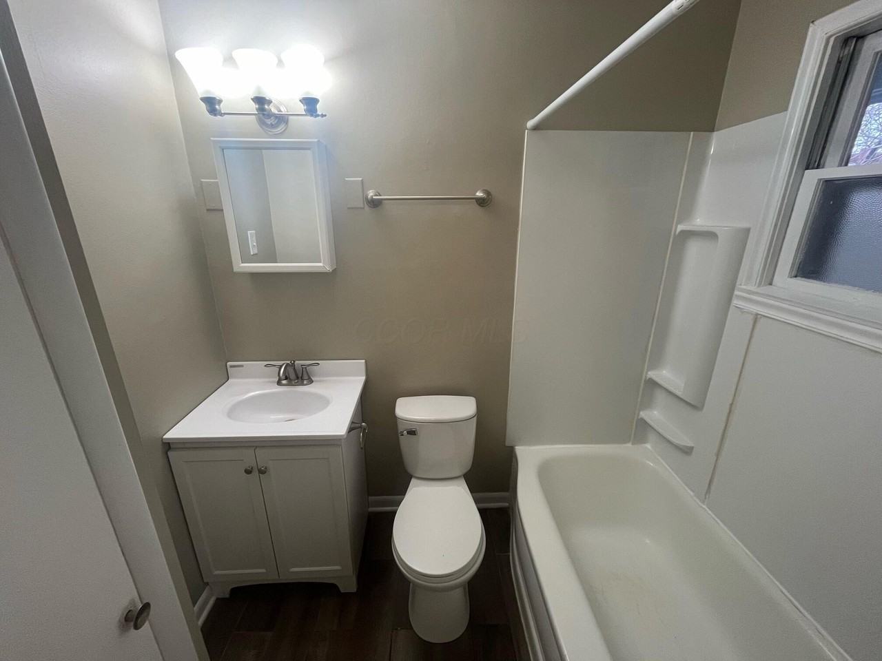 346 E Mithoff St - Photo 6 of 7