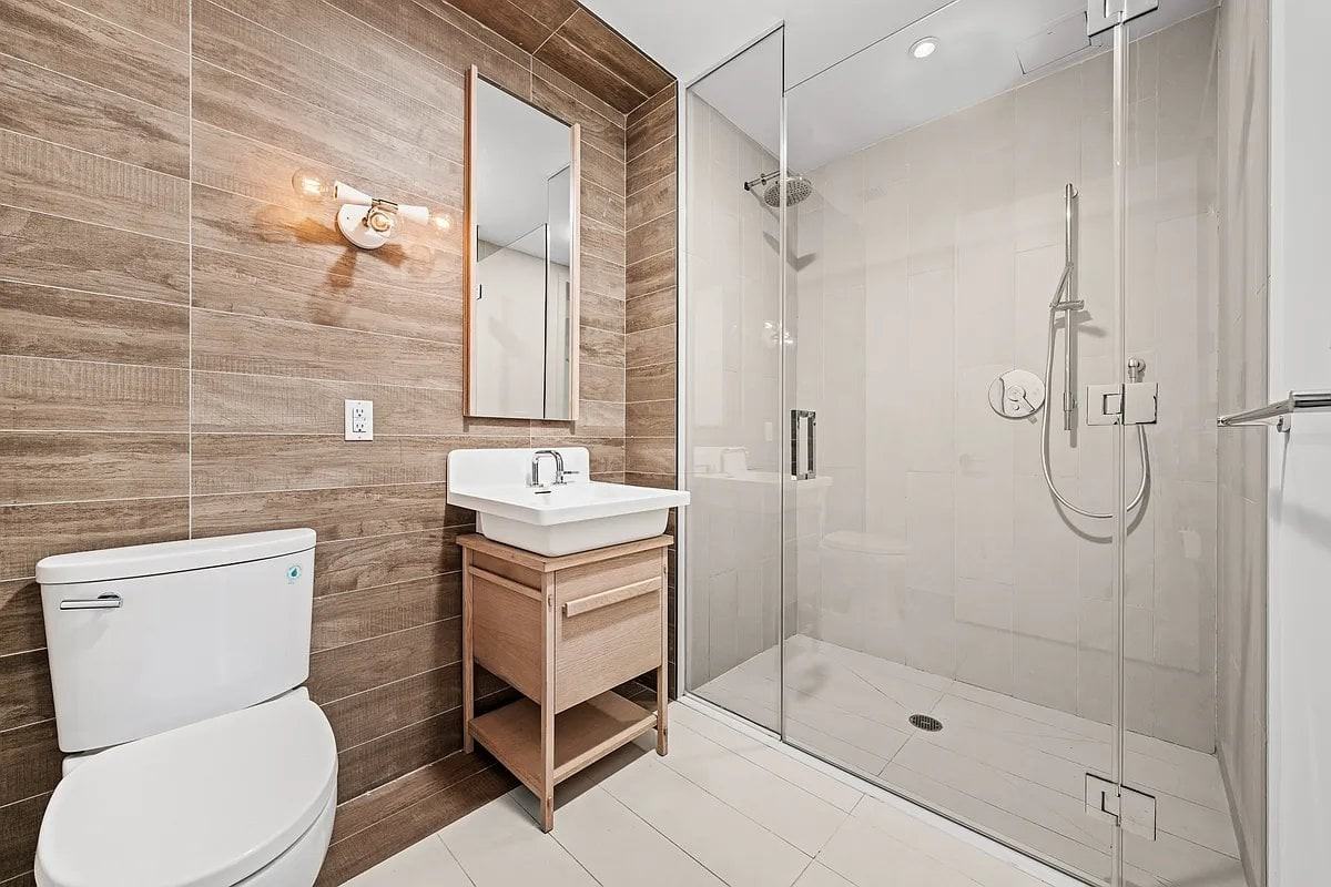 123 Melrose St #609 - Photo 7 of 10