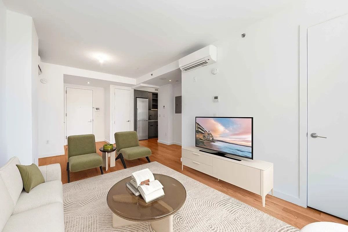123 Melrose St #764 - Photo 3 of 8