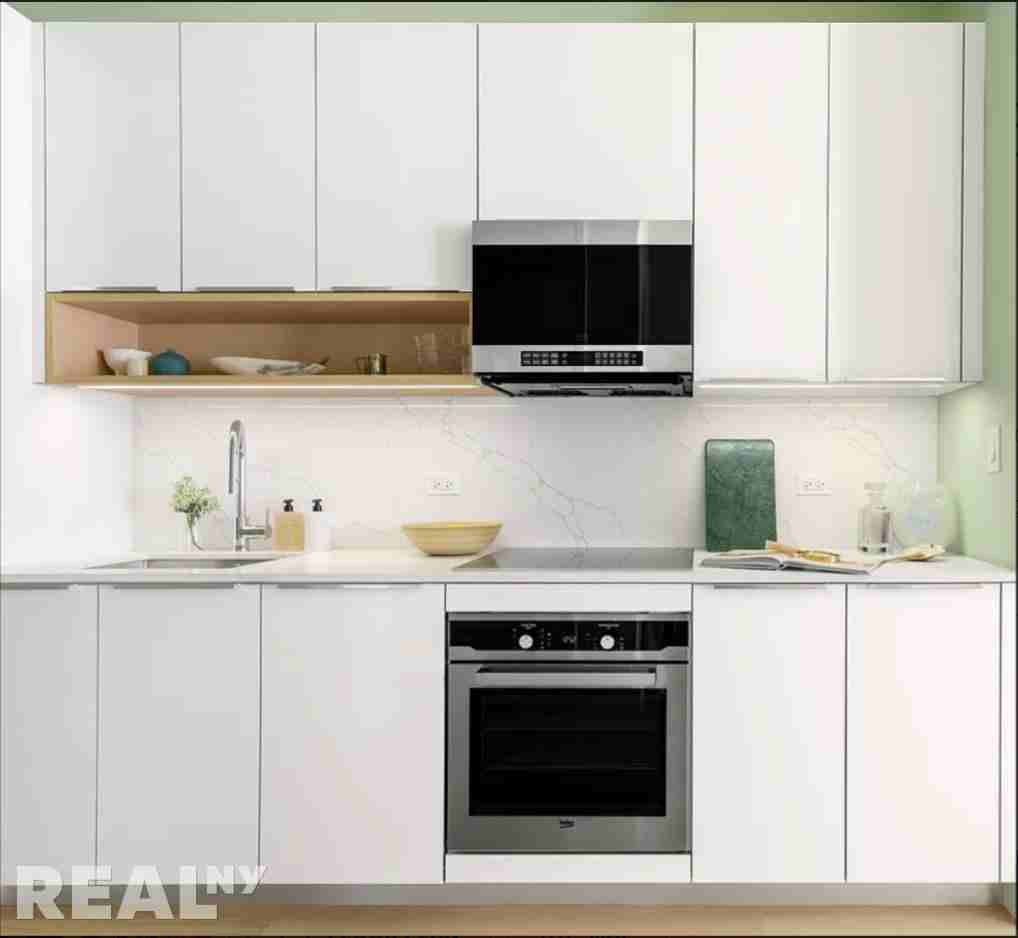 Broad St #2802 - Photo 3 of 20