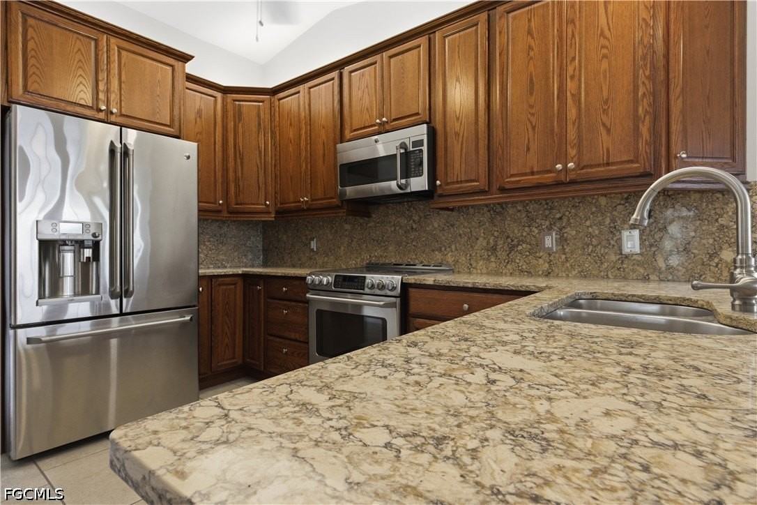 624 Mohawk Pkwy - Photo 3 of 24