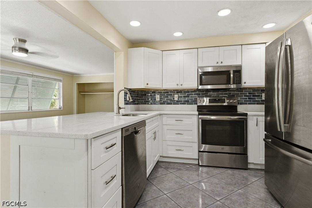 4425 N Canal Cir - Photo 4 of 16