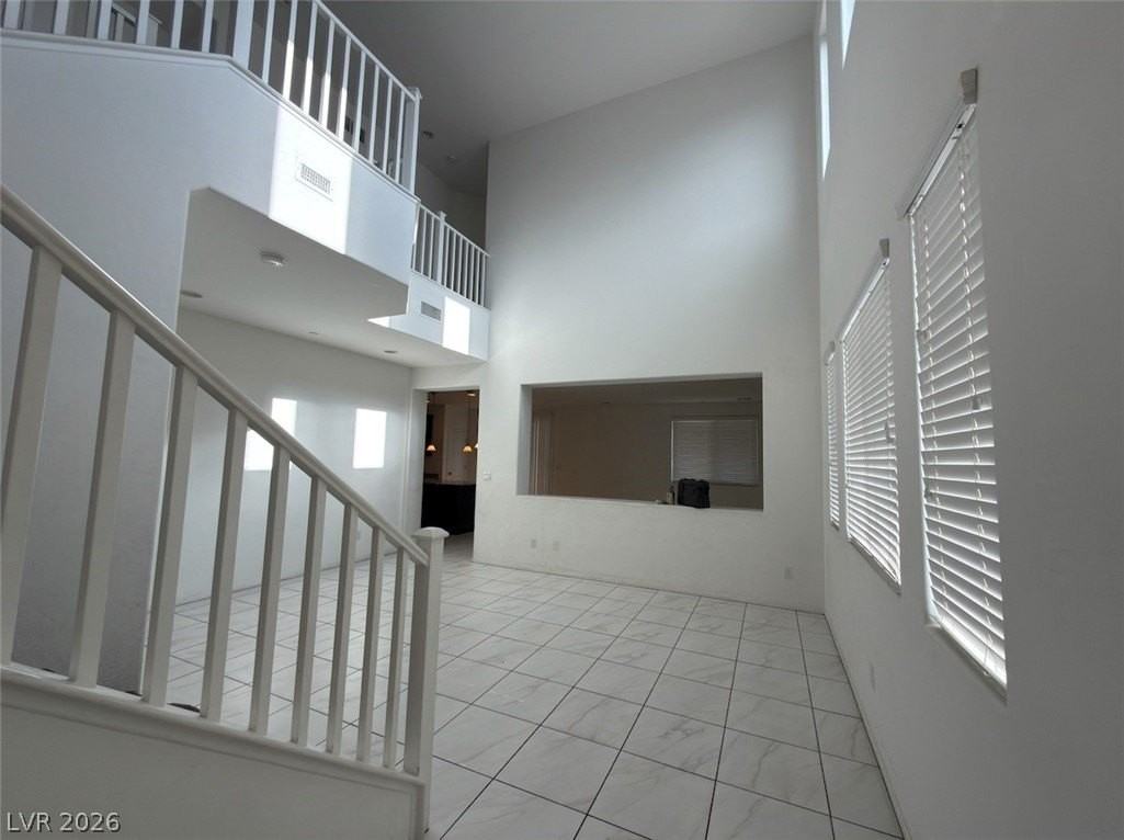 1074 Valley Light Ave - Photo 3 of 22