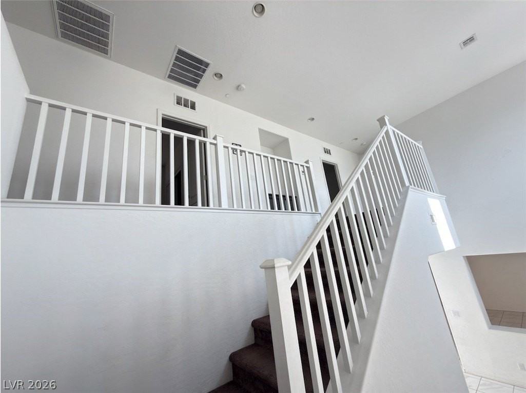 1074 Valley Light Ave - Photo 7 of 22