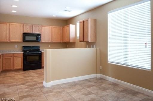 1025 Equator Ave - Photo 7 of 23