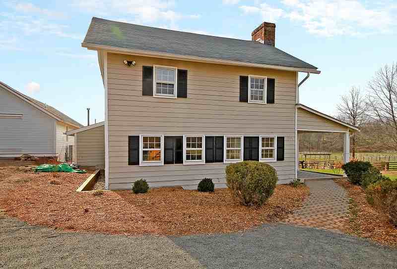 775 Larger Cross Rd - Photo 3 of 24