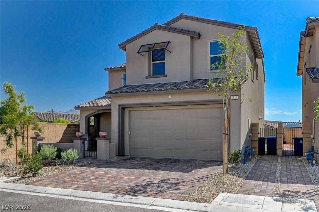 8832 Highland Skye Dr - Photo 2 of 49