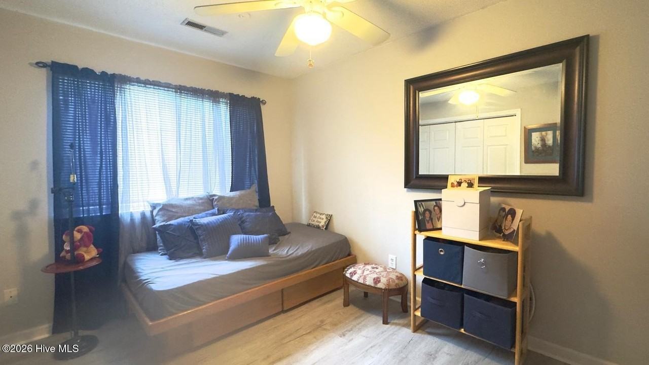 402 Forest Park Rd #D - Photo 6 of 11