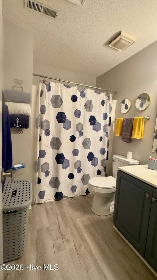 402 Forest Park Rd #D - Photo 7 of 11