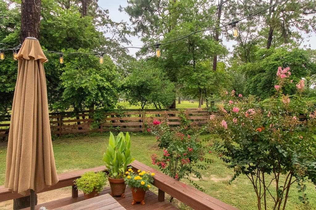 3960 Youngs Rd - Photo 4 of 39