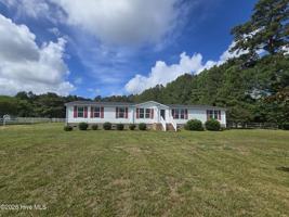 featured image of 293 S Currituck Rd