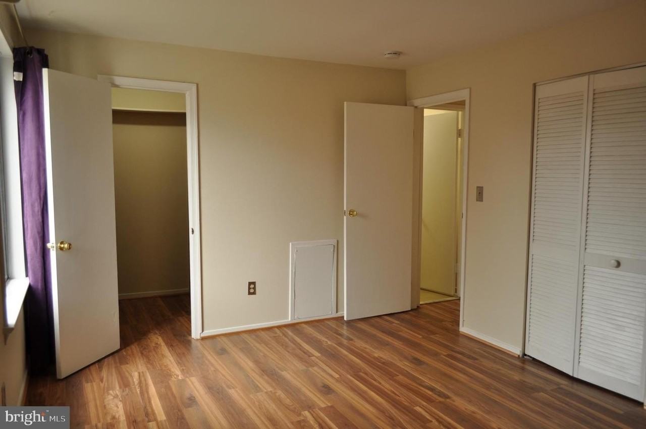 8723 Hayshed Ln - Photo 7 of 25