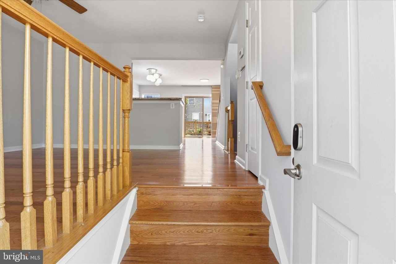 7723 Markham Grant Ln - Photo 4 of 44