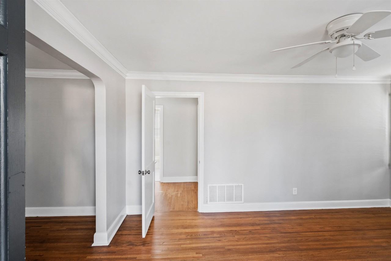 3753 Friar Tuck Rd - Photo 2 of 21